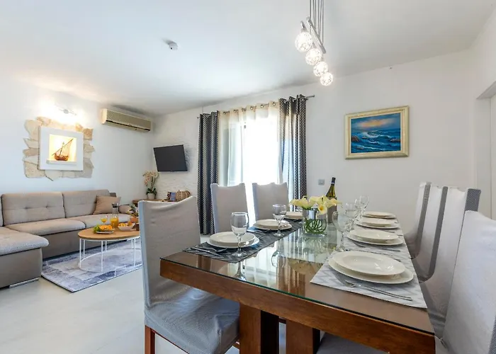 别墅 Patria Ražanj